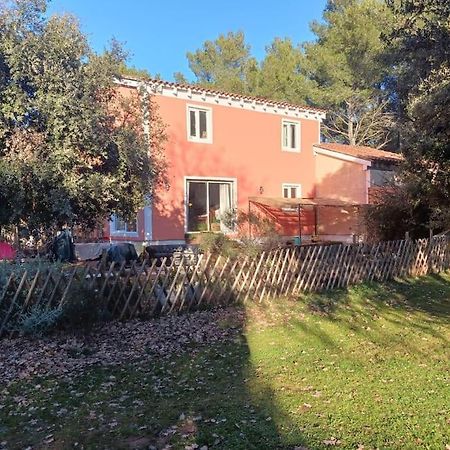 Maison Type 4 Et Jardin Spacieux Signes Bagian luar foto